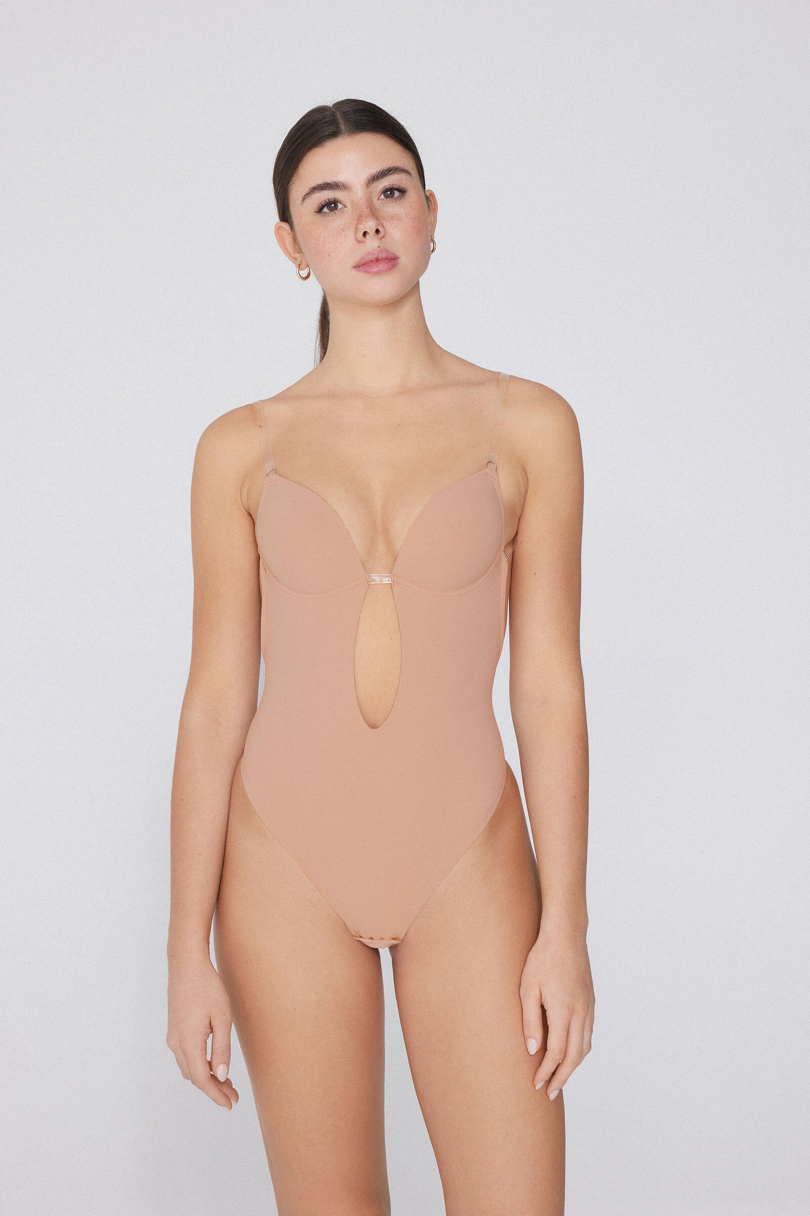 Body tanga push-up con relleno y tirantes de silicona — imagen 4